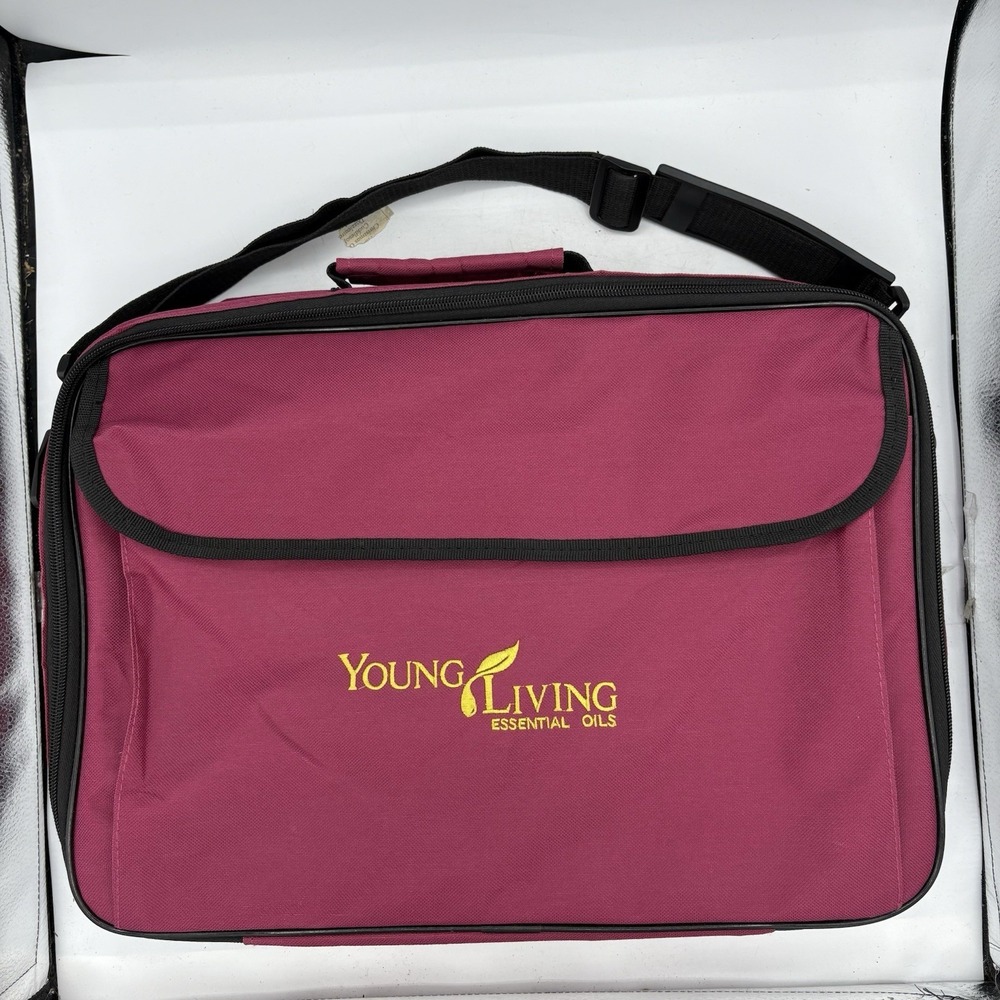 Young Living Essential Oils Rep Carry Case Bag 130 Bottle Insert Travel Zip